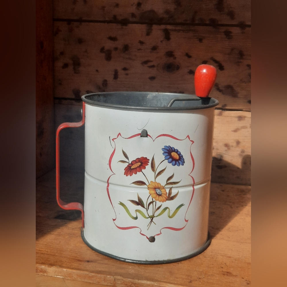 Vintage Androck Flour Triple Sifter